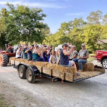 Big Creek RV Park - Hayrides every Saturday, Memorial Day through October. - RV Parks Near Me - Annapolis, Missouri Big Creek RV Park - Hayrides every Saturday, Memorial Day through October. - RV Parks Near Me - Annapolis, Missouri