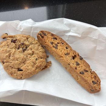 Hampton Coffee Company - Oatmeal Raisin Cookie and Almond Chocolate Chip Biscotti - Coffee & Tea Near Me - Montauk, New York Hampton Coffee Company - Oatmeal Raisin Cookie and Almond Chocolate Chip Biscotti - Coffee & Tea Near Me - Montauk, New York