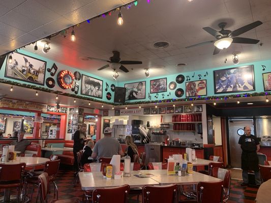 Mel's Hard Luck Diner by null