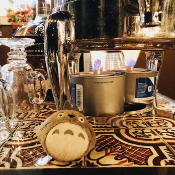 Added Touch Catering - The bar area with warm apple cider. - Caterers Near Me - Atlanta, Georgia Added Touch Catering - The bar area with warm apple cider. - Caterers Near Me - Atlanta, Georgia