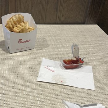 Chick-fil-A - Trash left on table - Fast Food Near Me - Reno, Nevada
