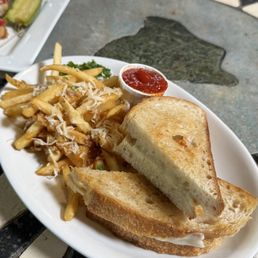 Grilled Cheese & Garlic Fries