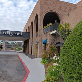 voco / The Hills Hotel Laguna Hills photo 9