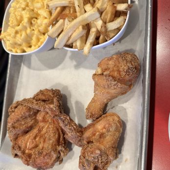 Hard Knox Cafe - Fried Chicken, Mac n cheese, Fresh-Cut French Fries @rosyeatssj - Soul Food Near Me - San Francisco, California Hard Knox Cafe - Fried Chicken, Mac n cheese, Fresh-Cut French Fries @rosyeatssj - Soul Food Near Me - San Francisco, California
