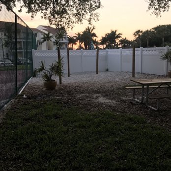 The Brittany - What are we supposed to do here LoL - Apartments Near Me - Indialantic, Florida The Brittany - What are we supposed to do here LoL - Apartments Near Me - Indialantic, Florida
