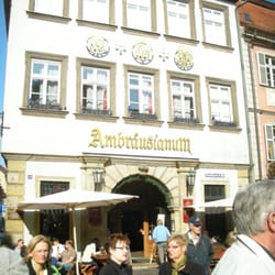 Trödelmarkt im Sand - und anschließend noch ein bierchen ---mmmmh