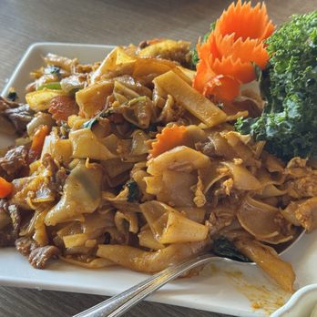 Corner Thai Kitchen - Thai Near Me - San Diego, California