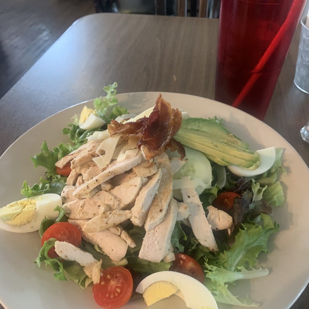Family TreeTs - Cobb Salad - Breakfast & Brunch Near Me - Clifton Forge, Virginia