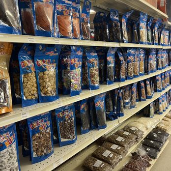 Eddie’s Farm Market - Farmers Market Near Me - Chowchilla, California