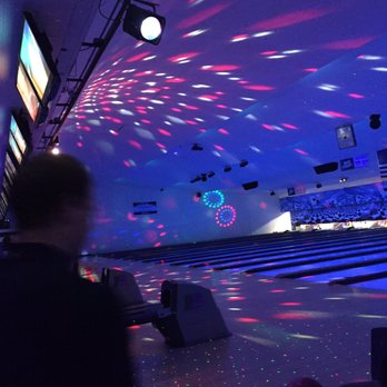 Arrowhead Lanes - Bowling Near Me - Champaign, Illinois