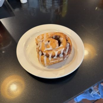 Russell's - Cinnamon Roll - American Near Me - Pasadena, California Russell's - Cinnamon Roll - American Near Me - Pasadena, California