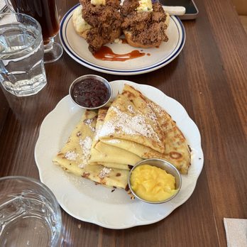 Wooden Spoon - Swedish Pancakes and the Fried Chicken and Biscuits - Breakfast & Brunch Near Me - San Francisco, California Wooden Spoon - Swedish Pancakes and the Fried Chicken and Biscuits - Breakfast & Brunch Near Me - San Francisco, California