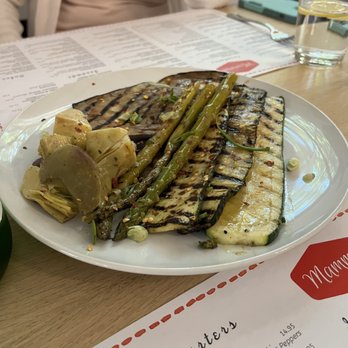 Mamma Eatery - Antipasto vegetables - Italian Near Me - Davis, California