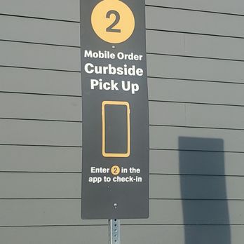 McDonald's - a mobile order pick up sign - Burgers Near Me - Thief River Falls, Minnesota McDonald's - a mobile order pick up sign - Burgers Near Me - Thief River Falls, Minnesota
