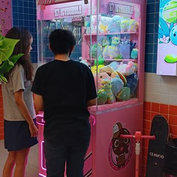 S7 Icy Bubble Kahului - Claw machine - Beverage Store Near Me - Maui, Hawaii S7 Icy Bubble Kahului - Claw machine - Beverage Store Near Me - Maui, Hawaii
