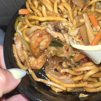 Jason's House Chinese Restaurant - 43. Szechuan Lo Mein - Chinese Near Me - Simsbury, Connecticut Jason's House Chinese Restaurant - 43. Szechuan Lo Mein - Chinese Near Me - Simsbury, Connecticut