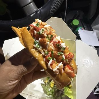 Lobster Boss - Premium Style Lobster Roll - Seafood Near Me - Buena Park, California Lobster Boss - Premium Style Lobster Roll - Seafood Near Me - Buena Park, California