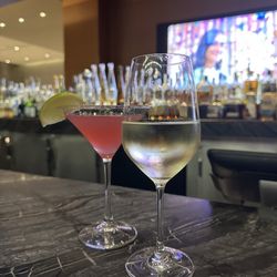 H2 Kitchen & Bar - Happy hour martini and house white wine
