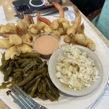 O'Steen's Restaurant - More shrimp and sides. They cook over 300 pounds of shrimp DAILY!! - Seafood Near Me - Saint Augustine, Florida