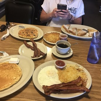 Delicious Temptations - Sandwiches Near Me - Little Rock, Arkansas