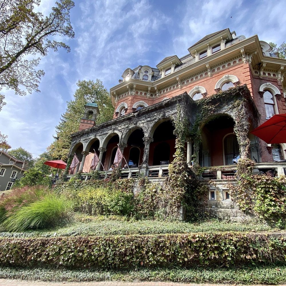 Harry Packer Mansion Inn - Bed & Breakfast Near Me - Jim Thorpe, Pennsylvania Harry Packer Mansion Inn - Bed & Breakfast Near Me - Jim Thorpe, Pennsylvania