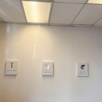 Bear Bubble Tea - Decor - Bubble Tea Near Me - Anchorage, Alaska