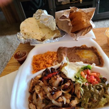 Oscar’s Mexican Restaurant - Fajitas dinners for 2 people. $50 that included delivery and tip. - Mexican Near Me - Abilene, Texas Oscar’s Mexican Restaurant - Fajitas dinners for 2 people. $50 that included delivery and tip. - Mexican Near Me - Abilene, Texas