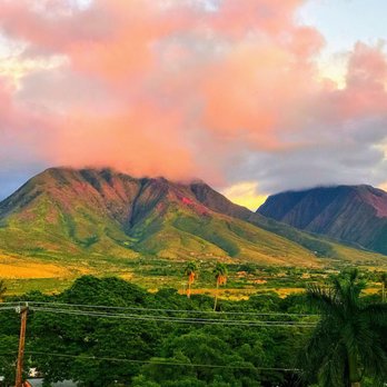 Lahaina Shores Beach Resort - Hotels Near Me - Lahaina, Hawaii