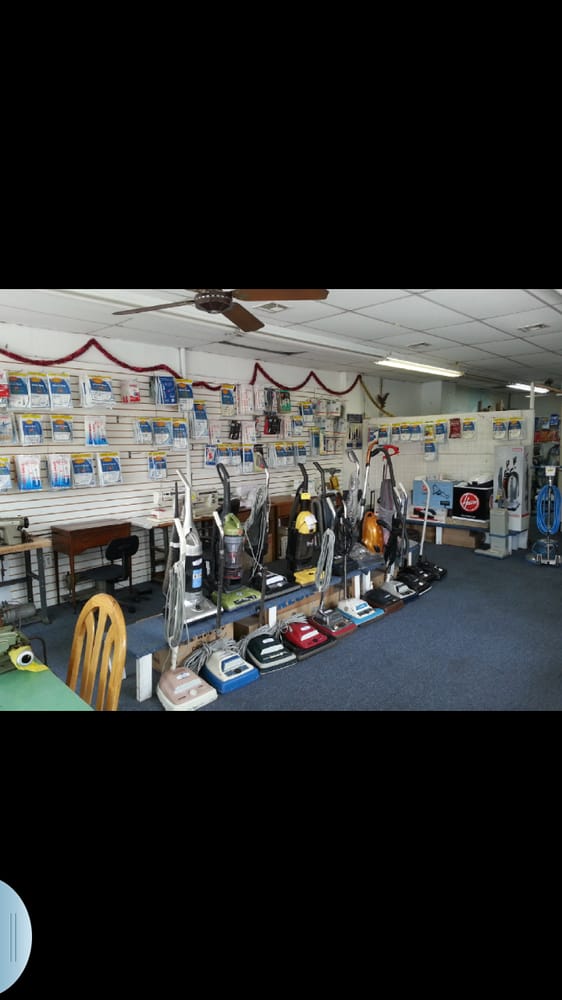 FLATBUSH VAC & SEWING Updated September 2024 17 Photos 5823 Ave N