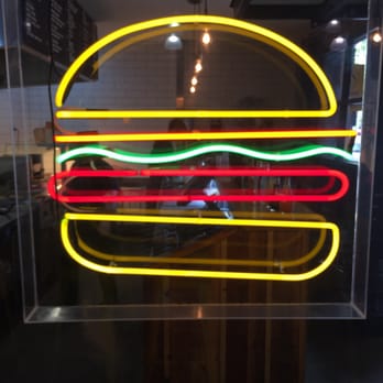 St Kilda Burger Bar - Food Trucks Near Me - St Kilda East, VIC St Kilda Burger Bar - Food Trucks Near Me - St Kilda East, VIC