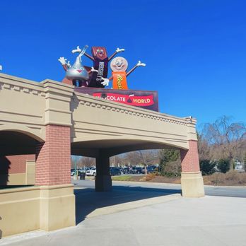 Hershey's Chocolate World - The Welcoming - Kids Activities Near Me - Hershey, Pennsylvania