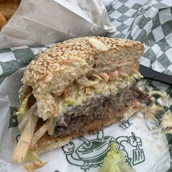 Underbelly Burger - What's inside! - Burgers Near Me - Houston, Texas