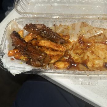 Cafe Curbside - Brisket french fries. BBQ sauce was good meat was tough. I will not be getting again. From NJ to MD - Sandwiches Near Me - Capitol Heights, Maryland