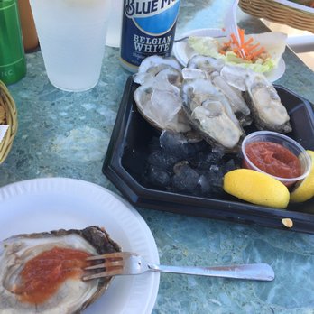 Martell's Tiki Bar - 6 Oysters ($ 10.50) - Tiki Bars Near Me - Point Pleasant, New Jersey