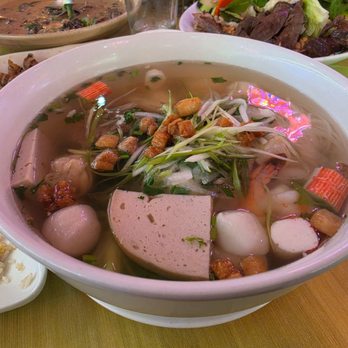 Bistro B - Vietnamese Near Me - Dallas, Texas