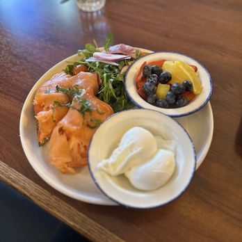 Mia Cafe and Wine Bar - Salmon Toast ($22) with added eggs ($3) - Wine Bars Near Me - Kirkland, Washington