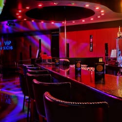 Full bar full nude strip club in Phoenix
