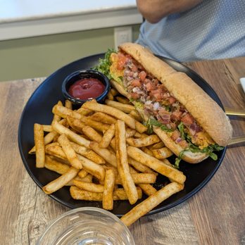 PiANTA Vegan - Grinder special - Vegan Near Me - Providence, Rhode Island