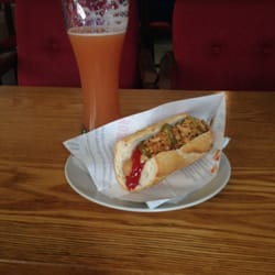 Klubokawiarnia Kicia Kocia - BeerDog :-) Beer & Vege Dog :-) 22 PLN