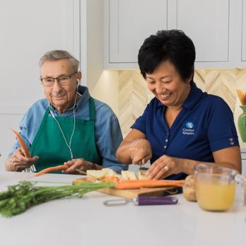 Comfort Keepers Home Care - Dietary assistance & planning and assistance with meal preparation. - Home Health Care Near Me - Pensacola, Florida Comfort Keepers Home Care - Dietary assistance & planning and assistance with meal preparation. - Home Health Care Near Me - Pensacola, Florida