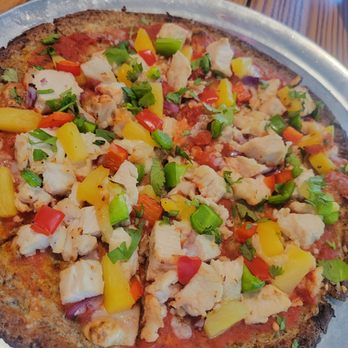 1982 Pizza - My Hawaiian pie on cauliflower crust. Good! - Pizza Near Me - Christoval, Texas 1982 Pizza - My Hawaiian pie on cauliflower crust. Good! - Pizza Near Me - Christoval, Texas