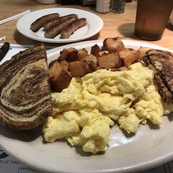 Cherry Hill Grille and Pub - New American Near Me - Johnston, Rhode Island