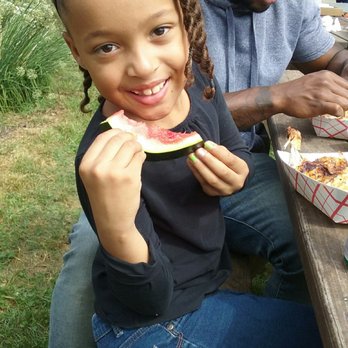 Terhune Orchards - Fruits & Veggies Near Me - Princeton, New Jersey