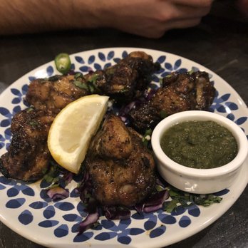 Karahi Boys - Tandoori chicken wings (didn't taste much tandoori but very juicy) - Pakistani Near Me - Toronto, Ontario