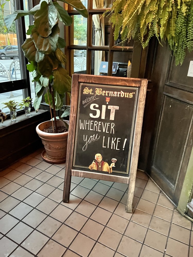 Flying Saucer Draught Emporium