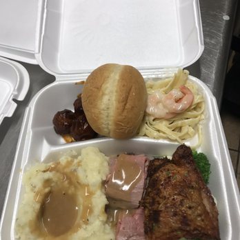 Rafael's Catering Service - Garlic Mashed Potatoes, Roast Beef and Gravy, Shrimp Fettuccine, Roast Chicken, BBQ Meatballs and Roll - Caterers Near Me - Vallejo, California Rafael's Catering Service - Garlic Mashed Potatoes, Roast Beef and Gravy, Shrimp Fettuccine, Roast Chicken, BBQ Meatballs and Roll - Caterers Near Me - Vallejo, California