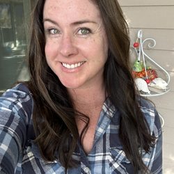 Aspen + Sage Studio - Love my new highlights and shorter length! Vicki is the BEST!