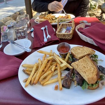 Restaurant Gastrognome - New American Near Me - Idyllwild, California