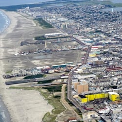 East Coast Helicopter Tours - The view heading south