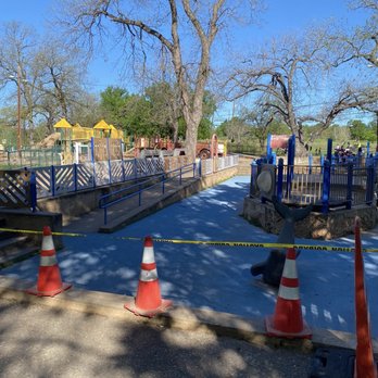 Barton Springs Pool - Swimming Pools Near Me - Austin, Texas